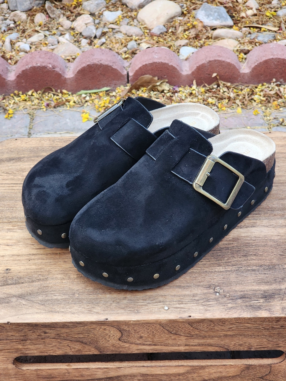 Madden Girl Women's Luna Black Suede Platform Slip-On Clogs Mule Size 6 - Picture 9 of 11